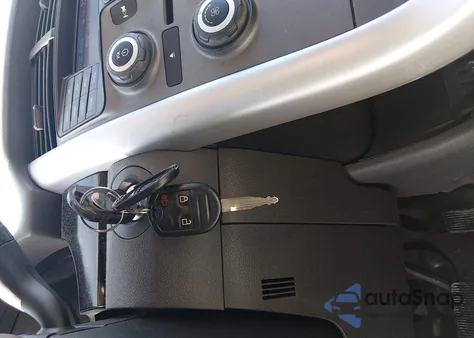 2013 Ford Edge Se z USA, uszkodzony, nr VIN 2FMDK4GC3DBC52523